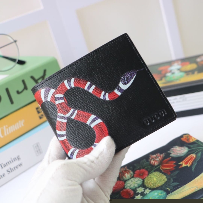 G*u*i wallets & purse